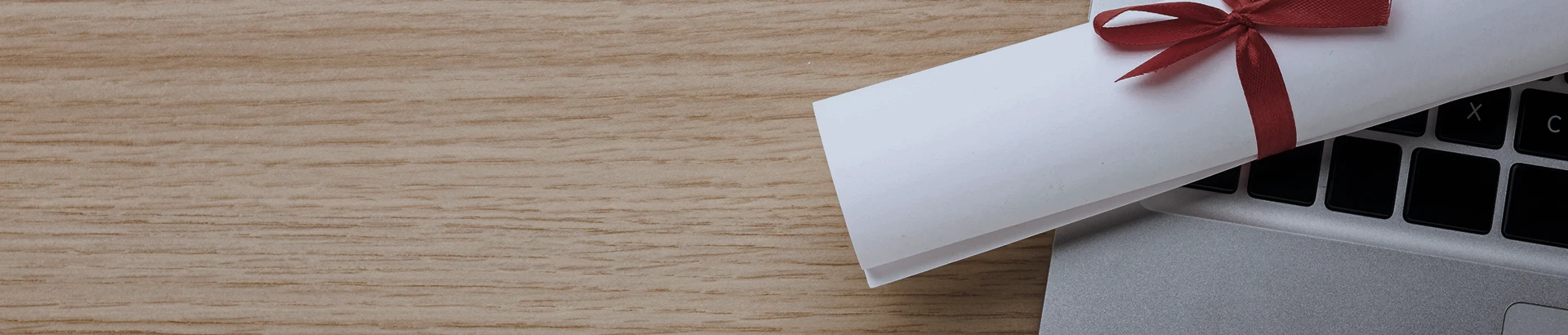 Лицензии <br>и сертификаты