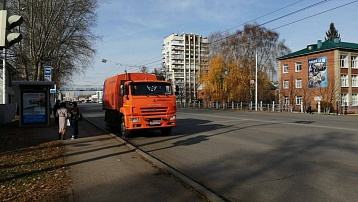 В Ленинском районе Уфы регулярно ведется работа по санитарному содержанию территорий.